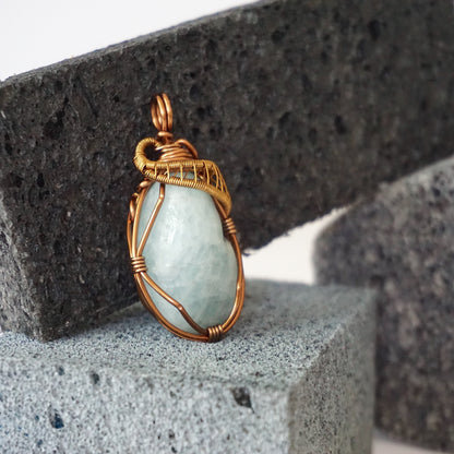 THE RELEASER PENDANT / AQUAMARINE