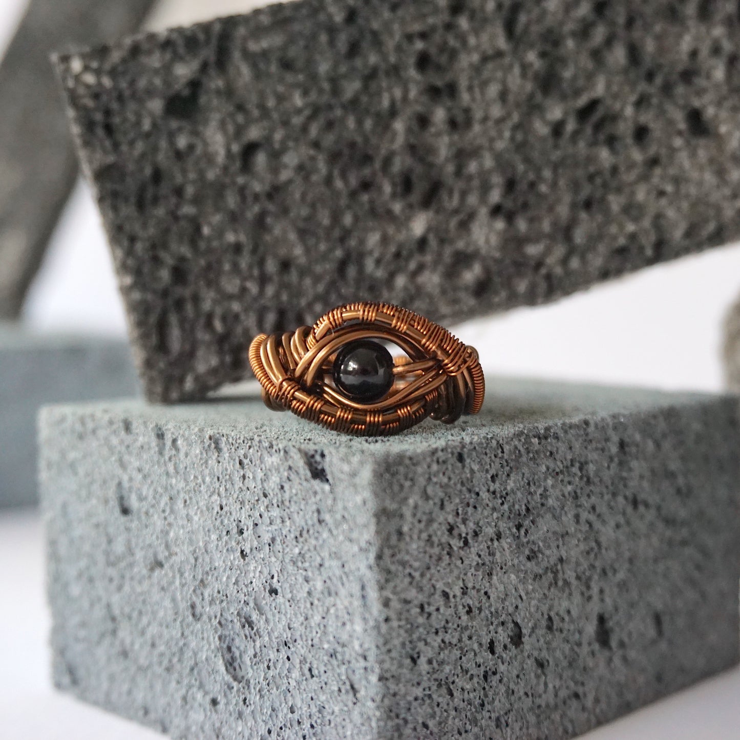 THE EYE CATCHER RING / BLACK TOURMALINE