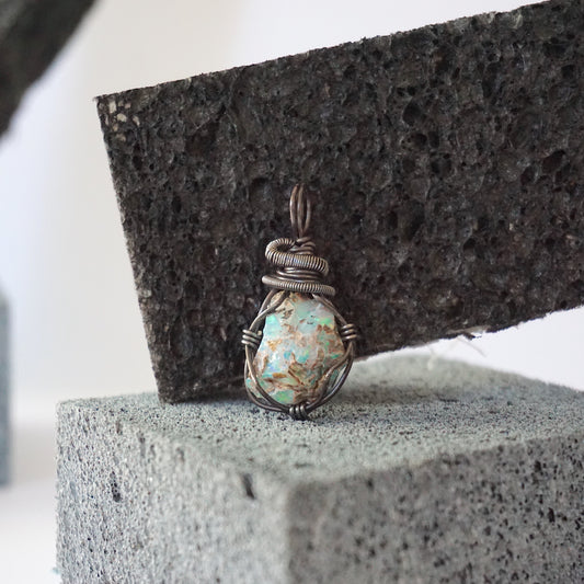 THE SHIELD PENDANT / FIRE OPAL