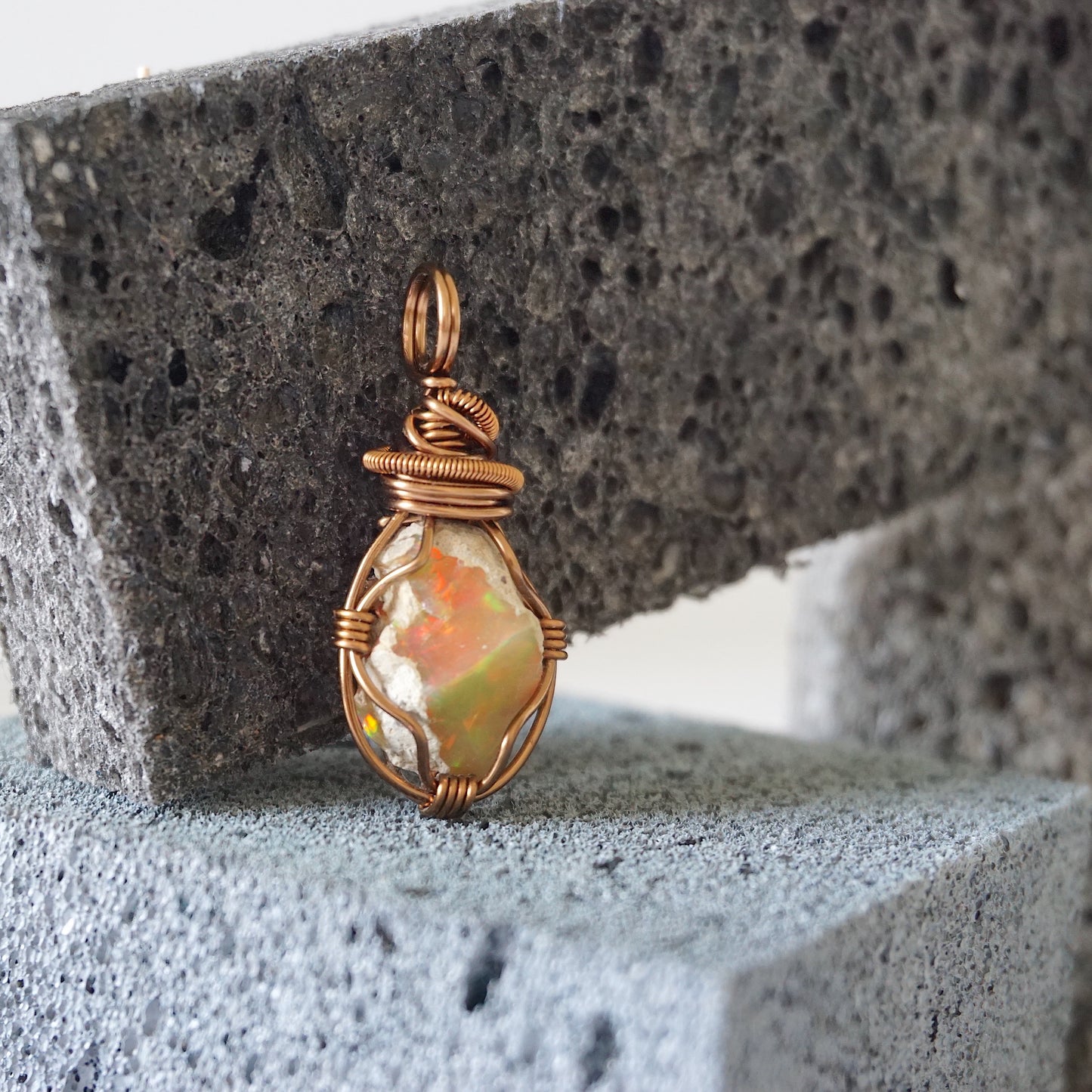 MUSE PENDANT / FIRE OPAL