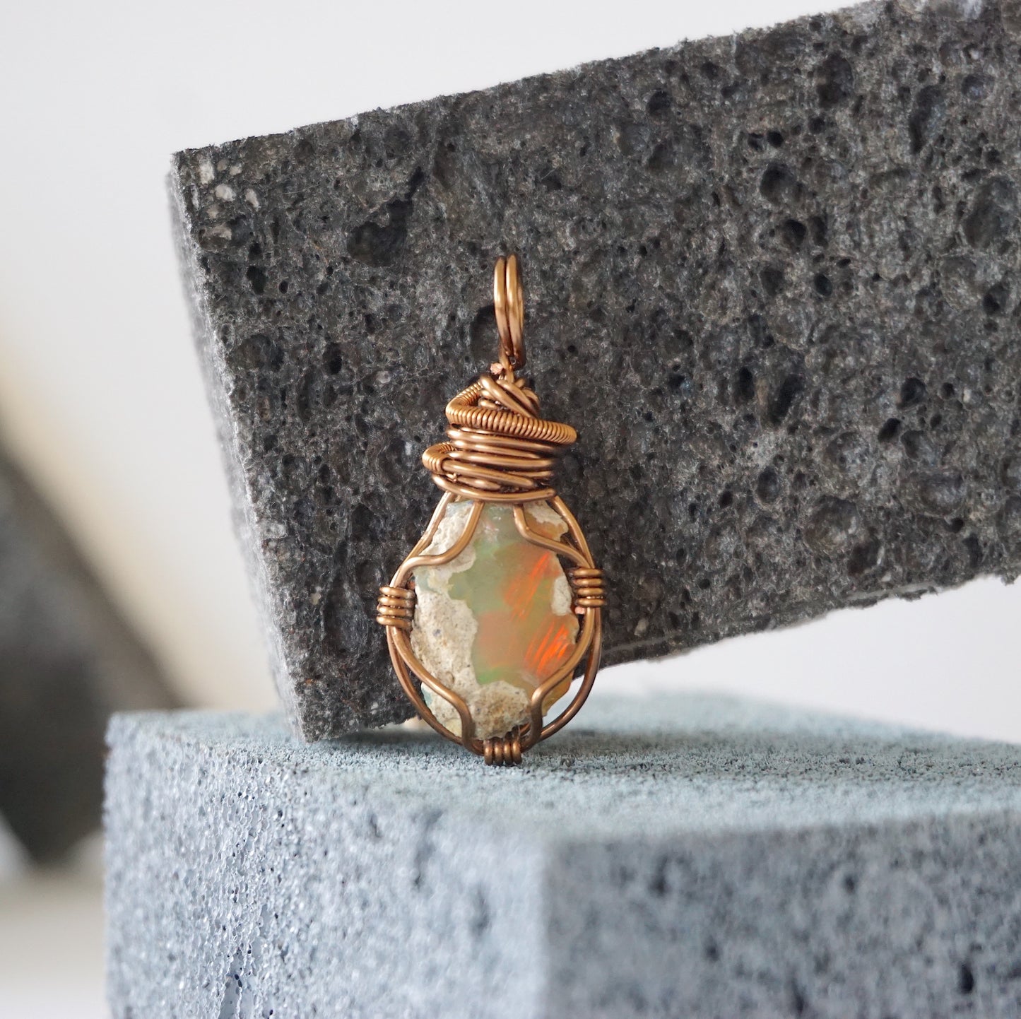 MUSE PENDANT / FIRE OPAL