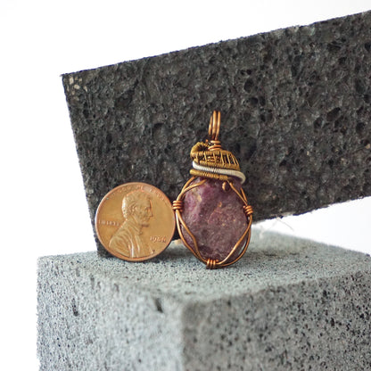 INTENSITY PENDANT / RUBY